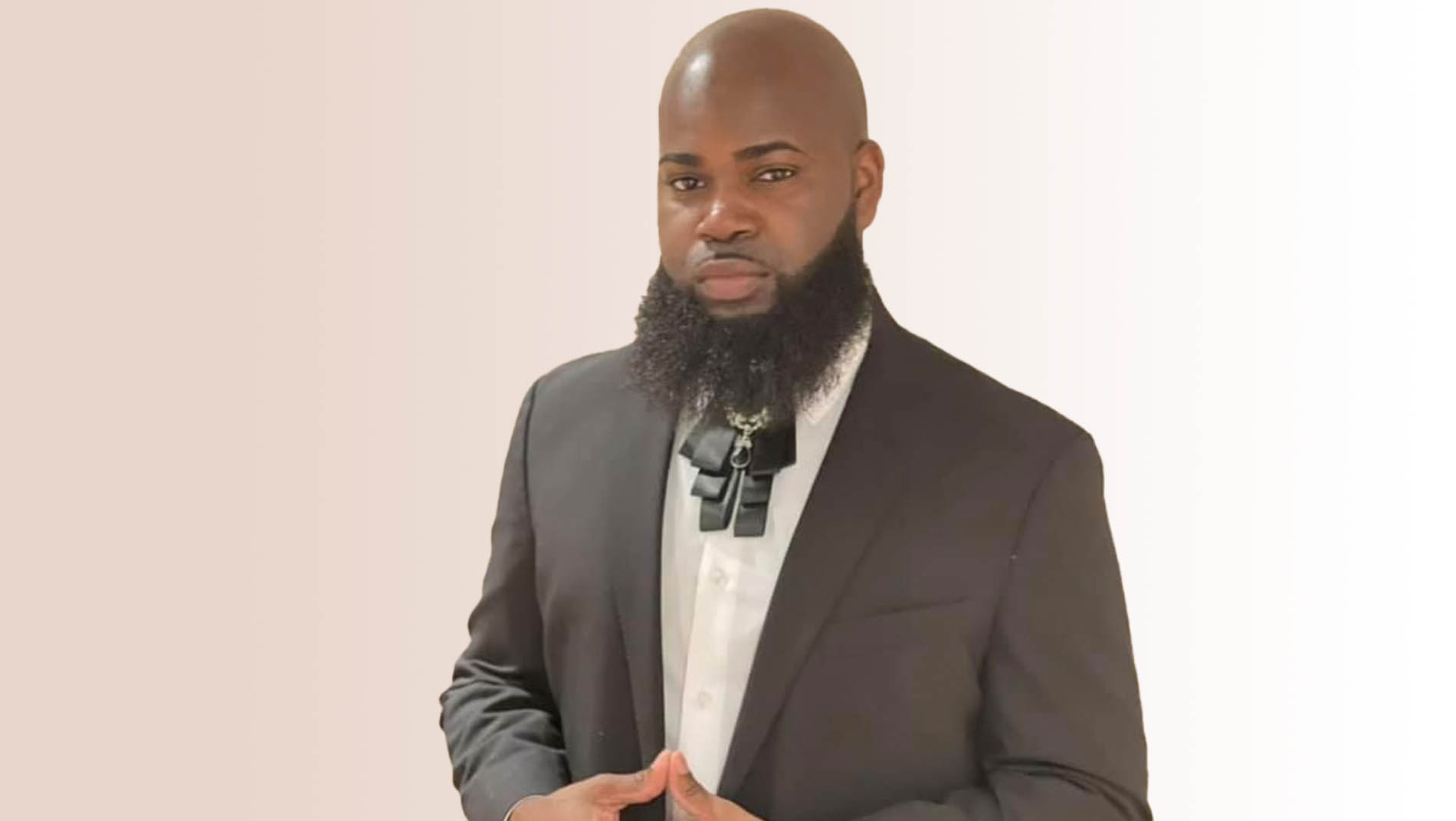 Pastor Geoffrey Parker